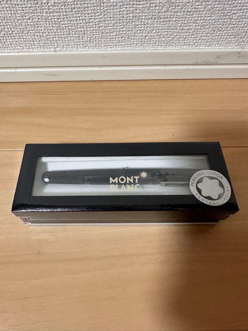 激レア　未使用、新品・モンブランM マーク・ニューソン ローラーボール