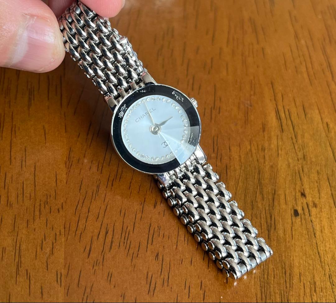 CHANEL シャネル　FR.54243 レディース クオーツ 稼働品