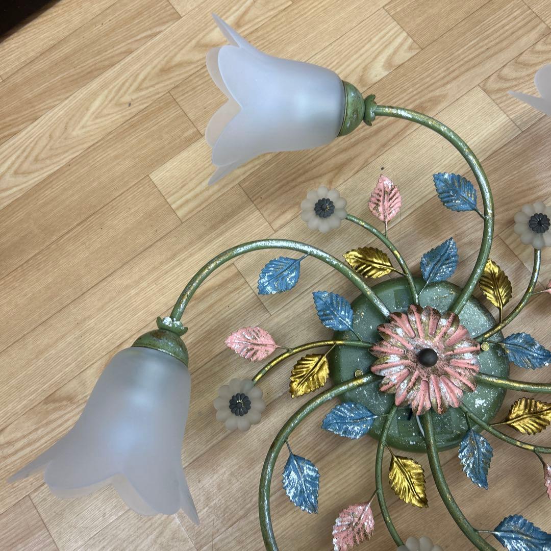 コイズミ　イルムシャンデリア5灯 フラワーガラスシェード