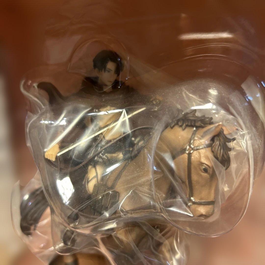 壁外調査女型捕縛作戦一番くじラストワン賞 リヴァイ騎馬フィギュア 未開封