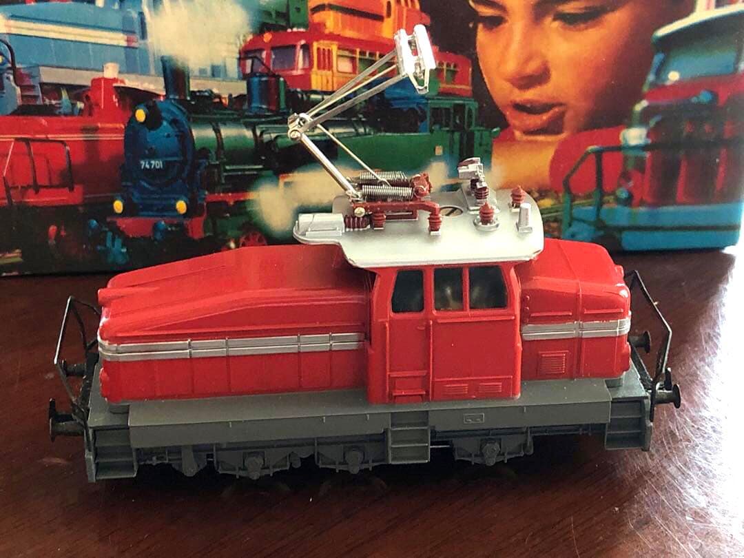 メルクリン HOゲージ 電気機関車　西ドイツ国鉄 EA800形　品番3044番