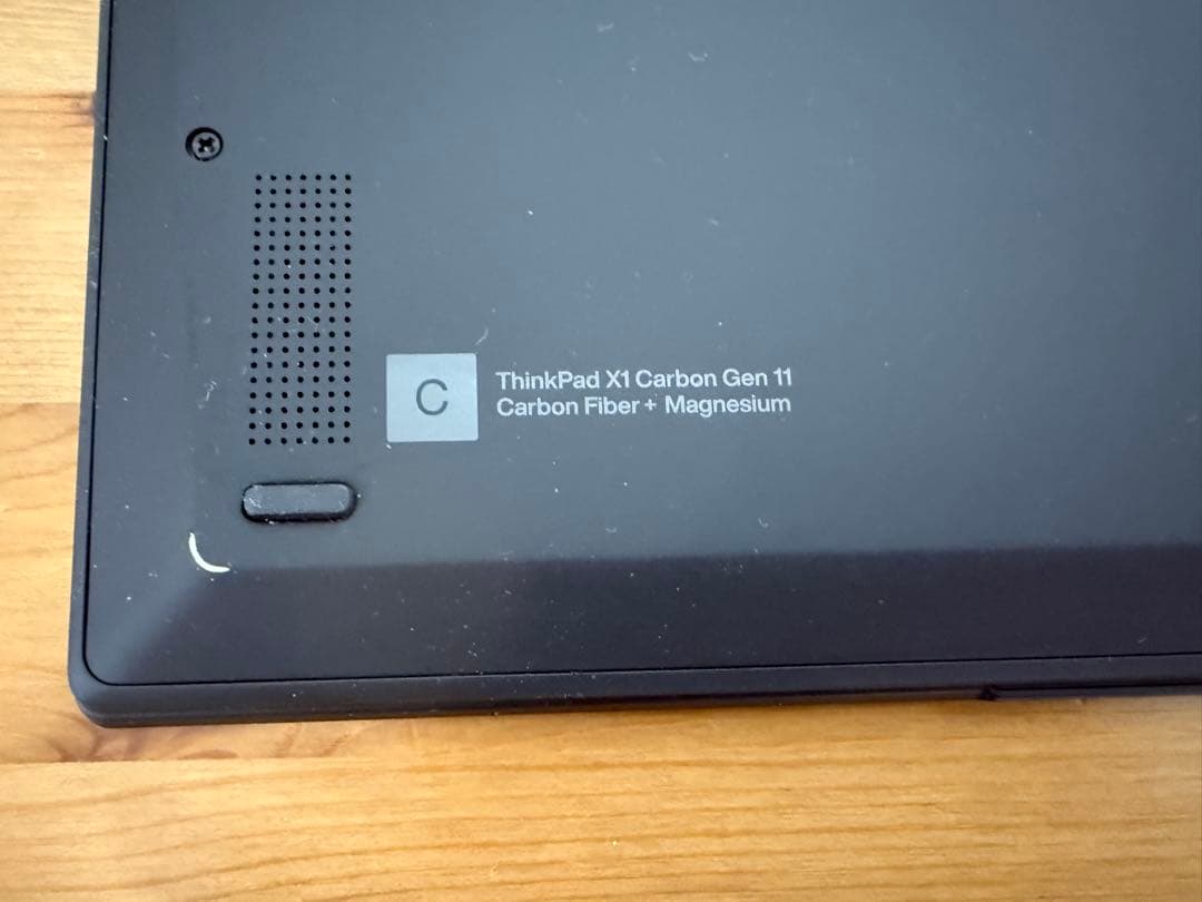 高性能ThinkPad X1 Carbon Gen11 13代i7 16G 2T