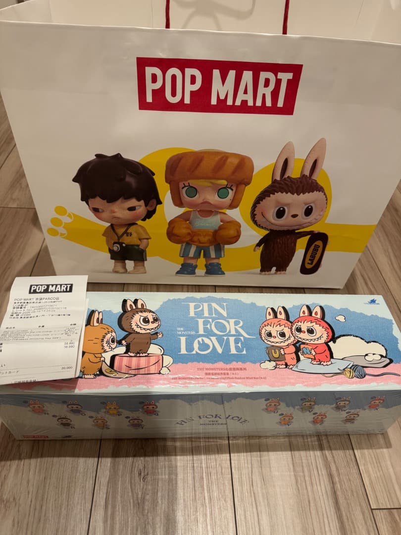 POP MART ラブブ　PIN FOR LOVEアソート ボックス