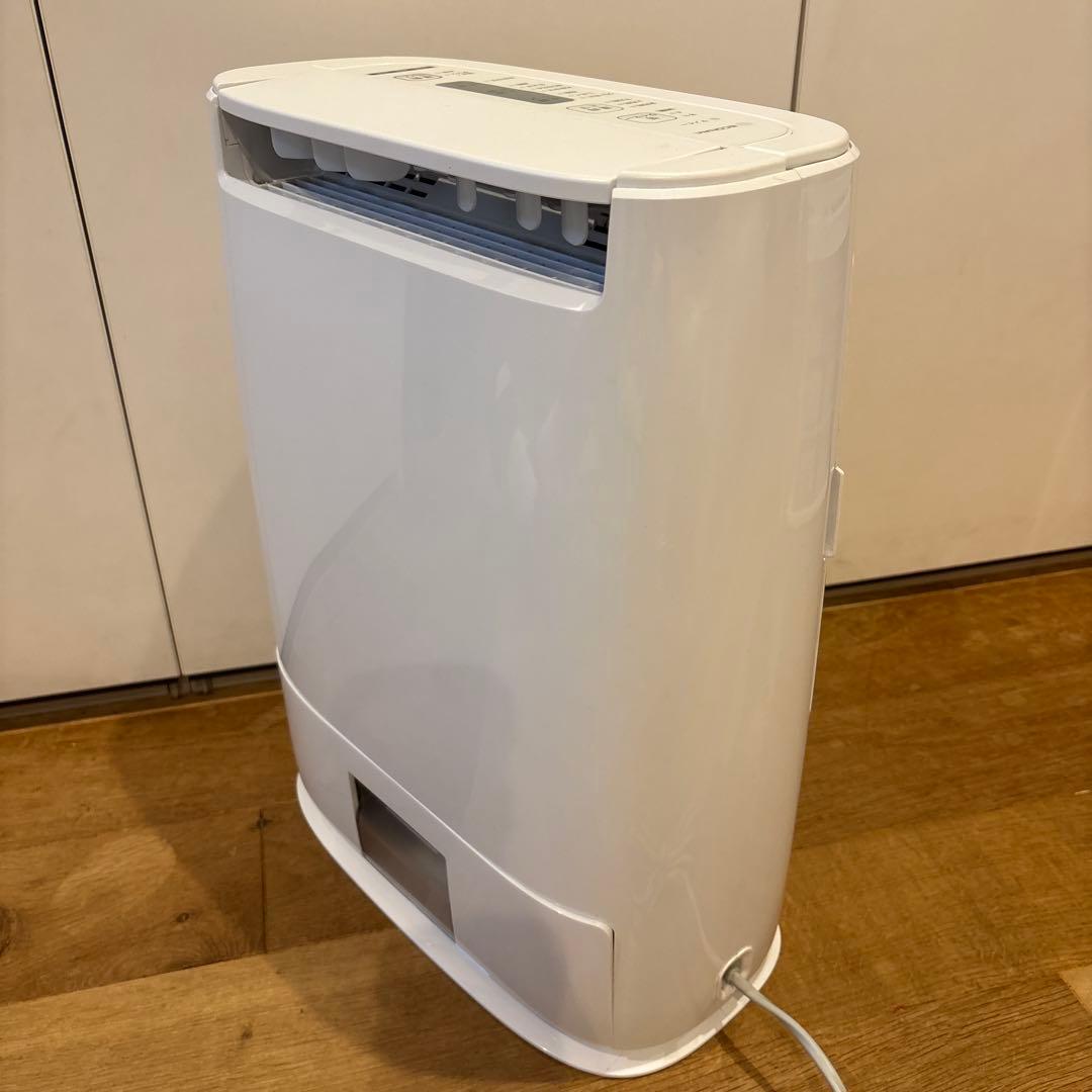 パナソニック　ナノイー 衣類乾燥除湿機 ホワイト F-YZRX60