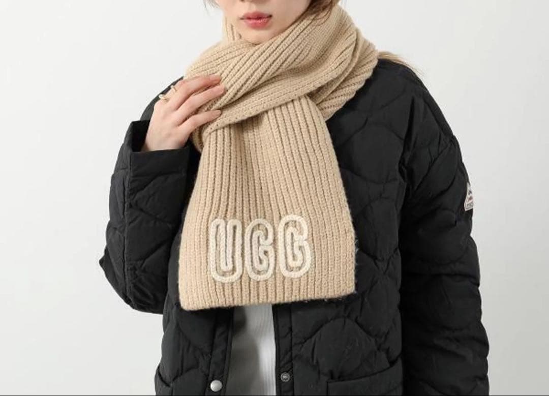 【UGG】 マフラー＊ホワイトペッパー＊新品未使用