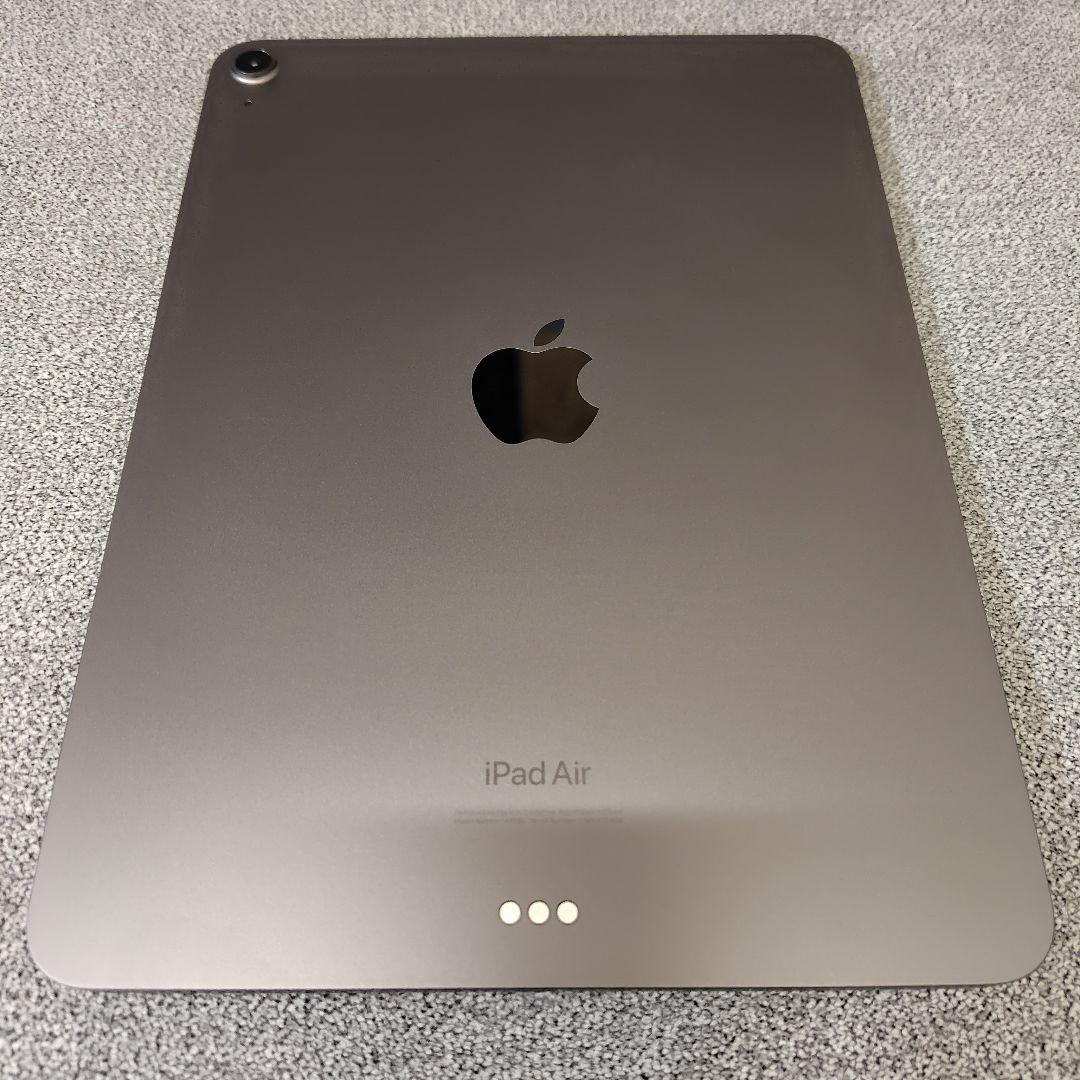 ipad air 第5世代　wifi シルバー　m1搭載モデル超美品　色々セット