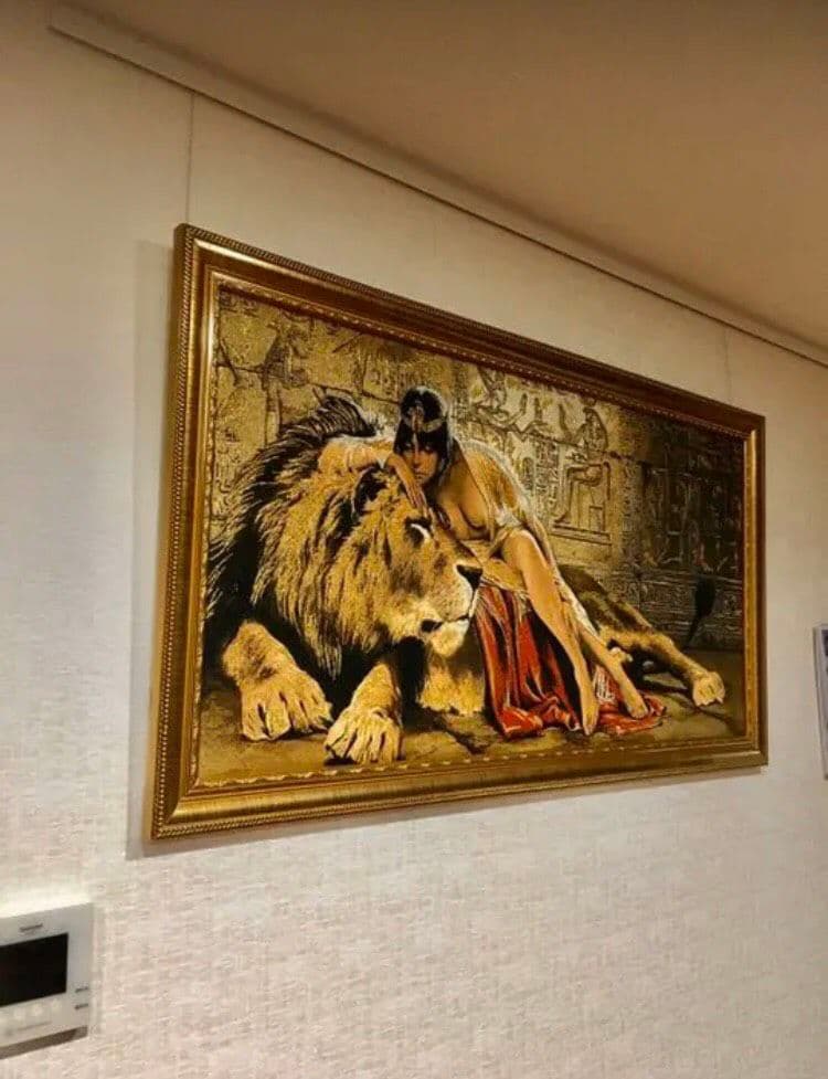 ゴブラン絵画【クレオパトラ&ライオン】