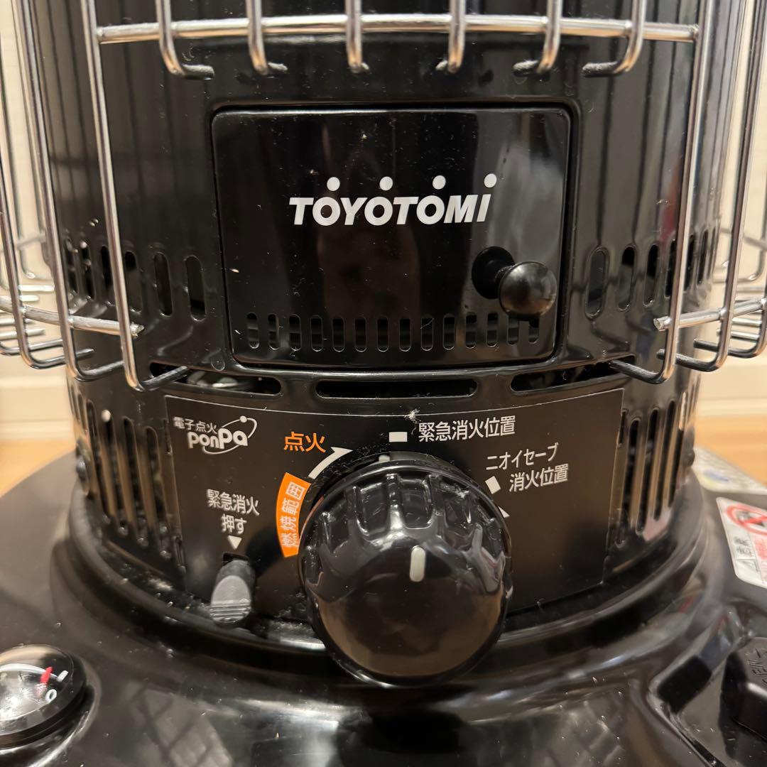 TOYOTOMI（トヨトミ） 大型石油ストーブ KS-67H 2022年製