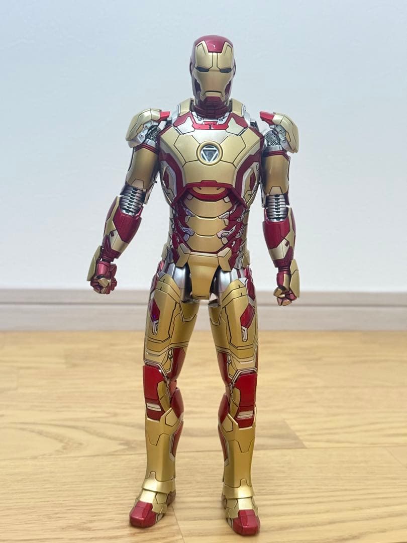 【ジャンク品】ホットトイズ DIECAST アイアンマン・マーク42