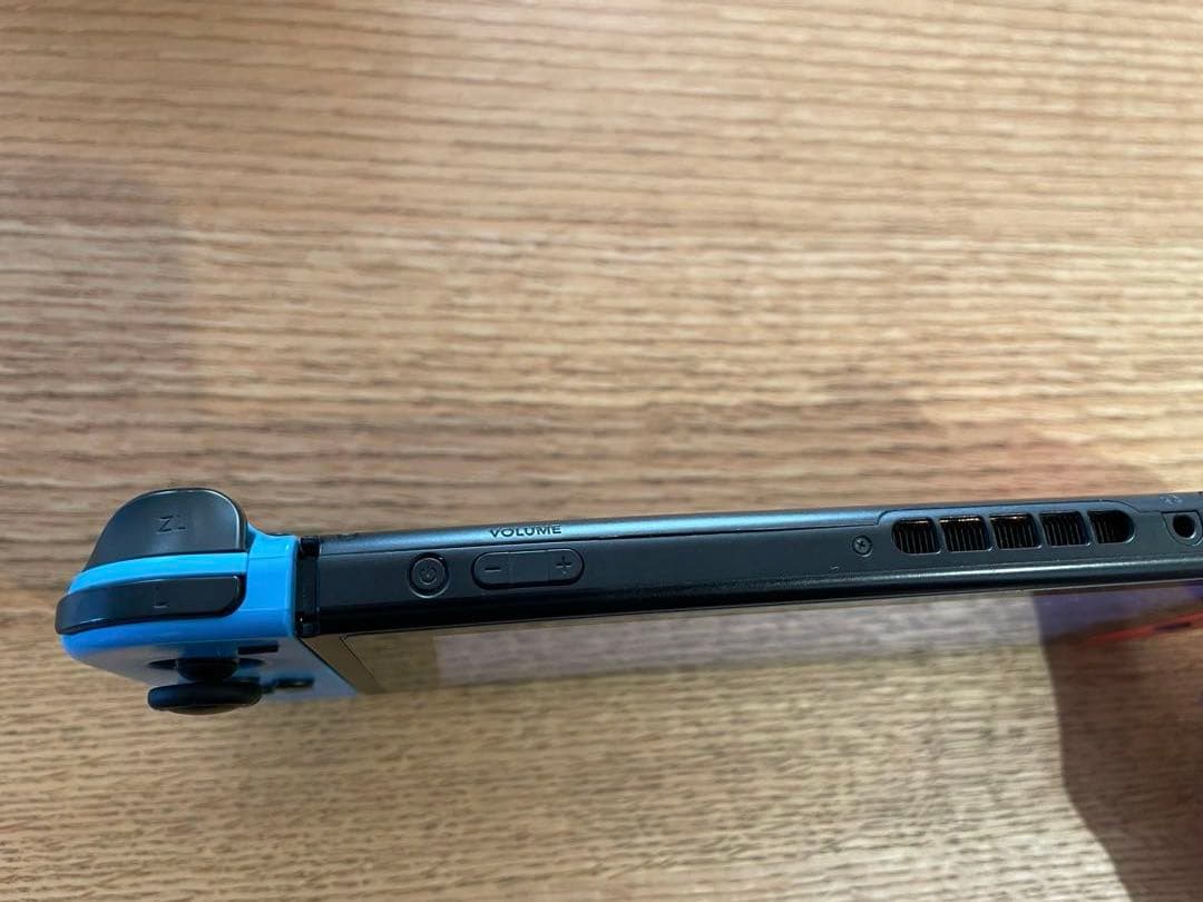 Nintendo Switch 青/赤 ジョイコン付き