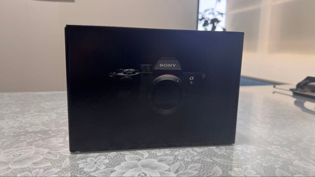 極上品　SONY α7R V ILCE-7RM5 ミラーレスカメラ