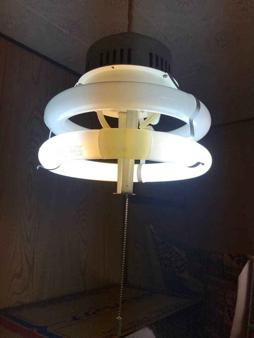 昭和レトロ ペンダントライト　蛍光灯　吊り下げ