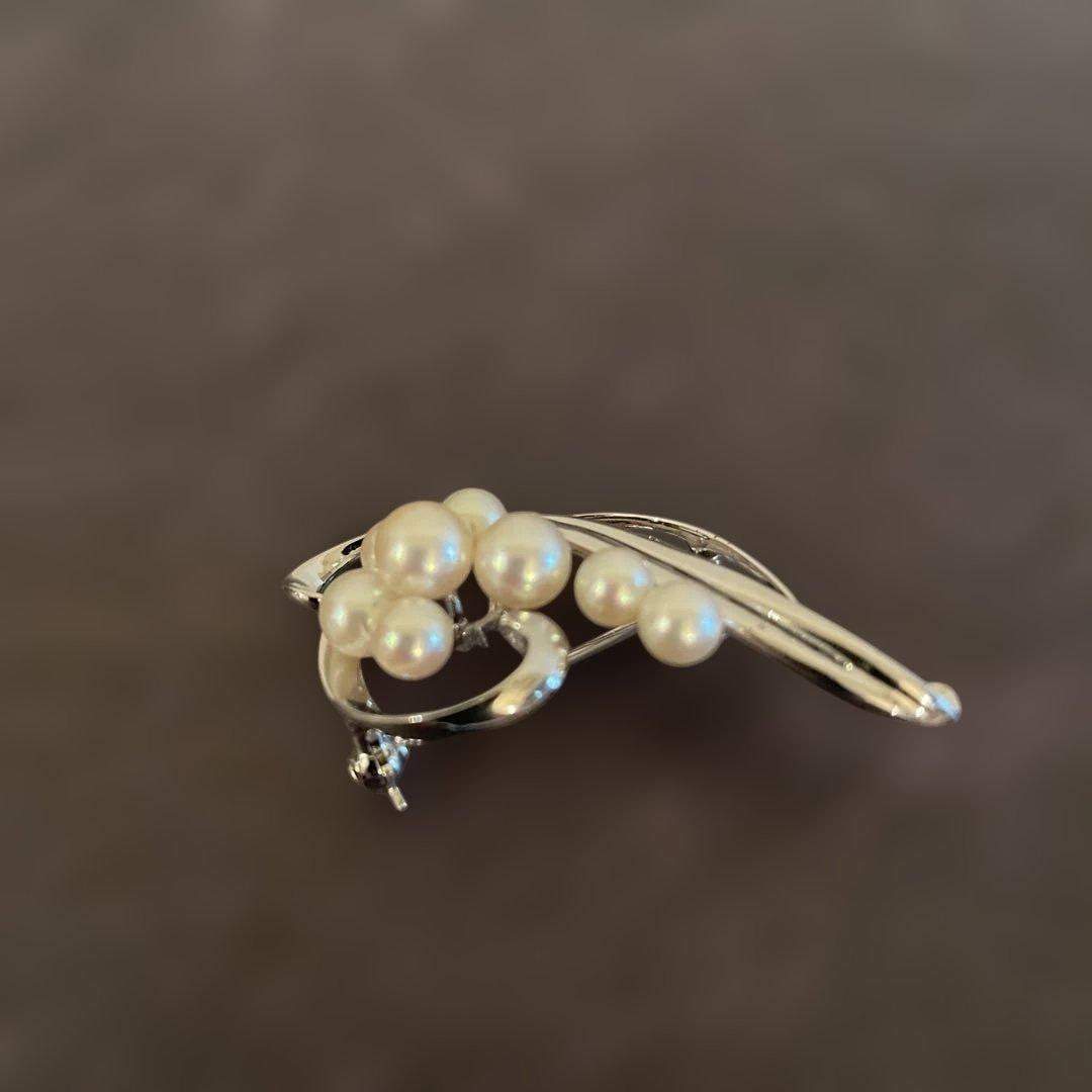 MIKIMOTOミキモト ８粒 パールブローチ シルバー あこや真珠