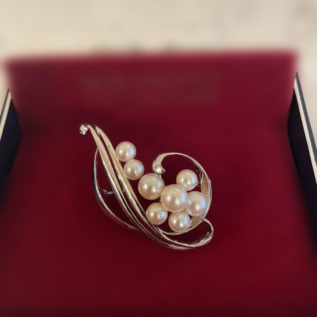 MIKIMOTOミキモト ８粒 パールブローチ シルバー あこや真珠