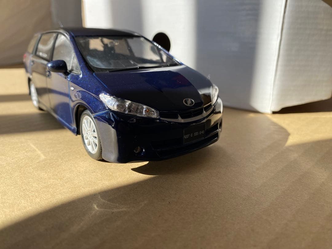 トヨタウィッシュダークブルーミニカー