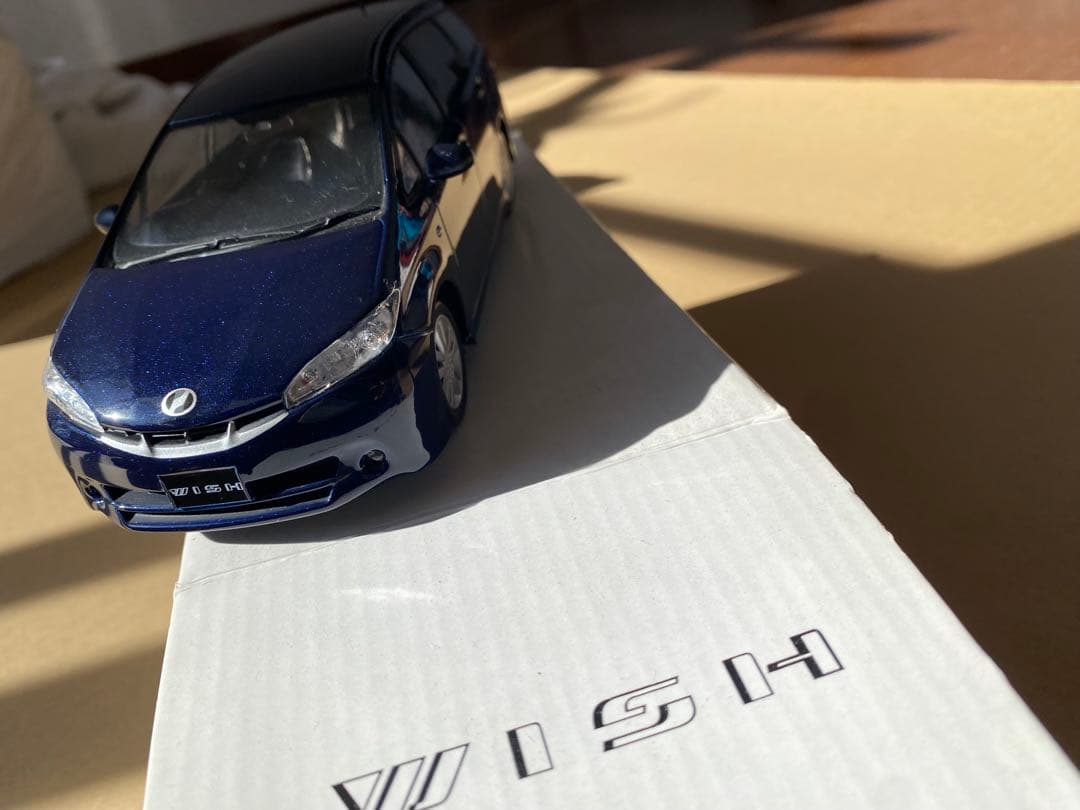 トヨタウィッシュダークブルーミニカー