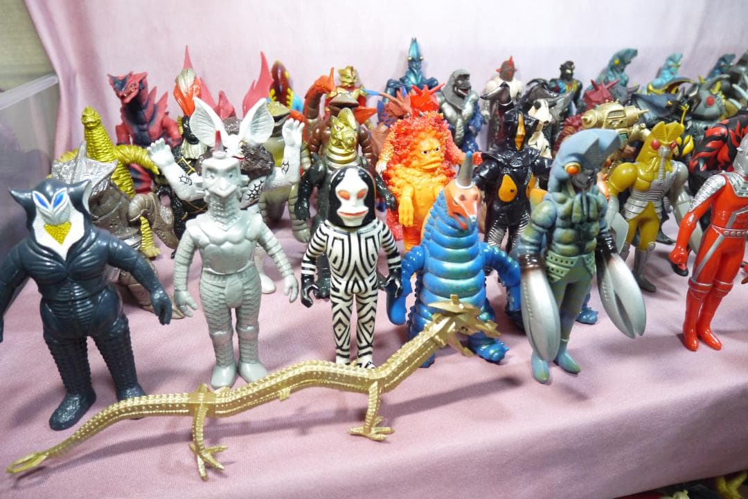 ウルトラ怪獣シリーズ　など　怪獣ソフビ　64体セット