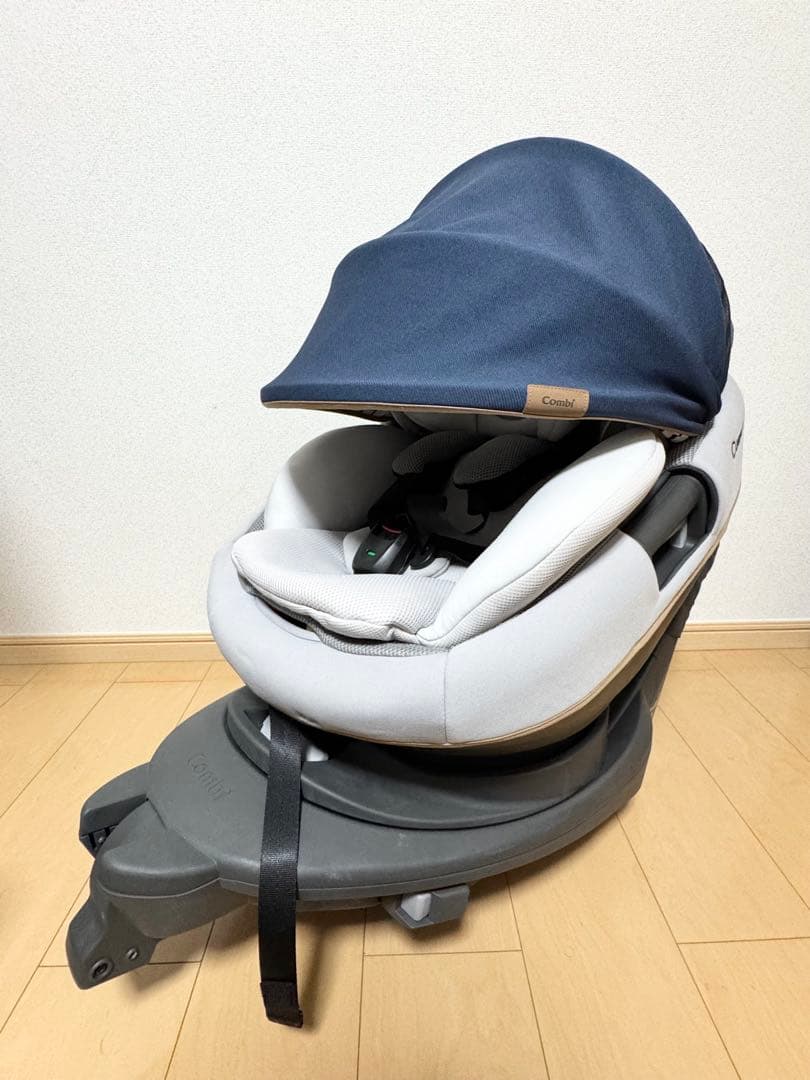 Combi チャイルドシート CG-TRL ISOFIX 回転式
