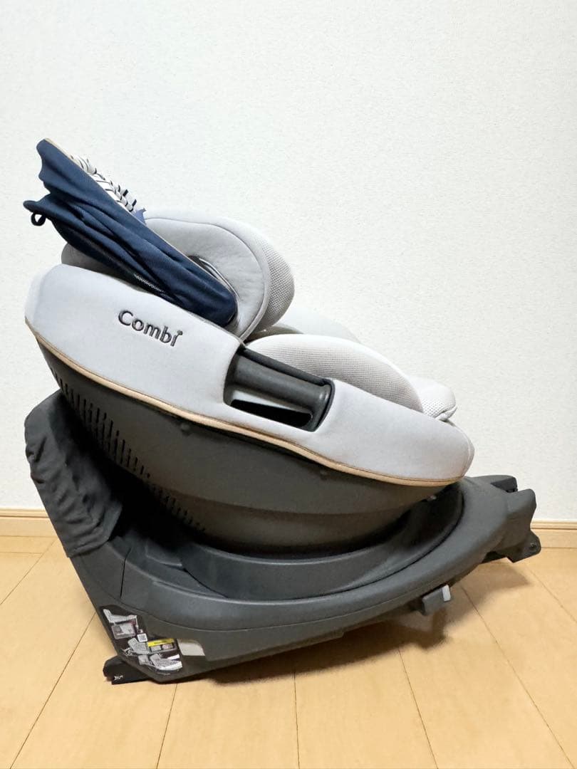 Combi チャイルドシート CG-TRL ISOFIX 回転式