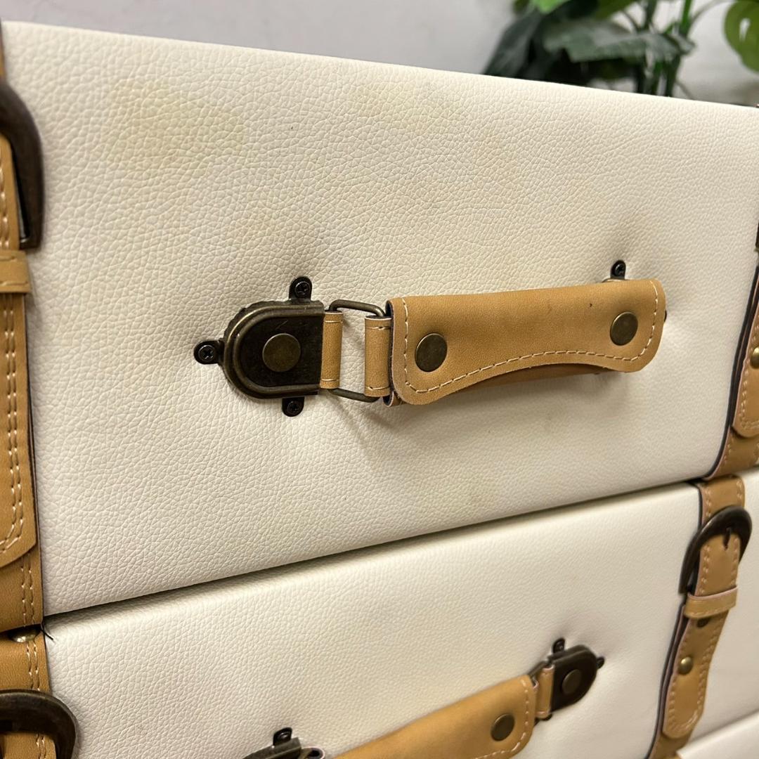 【新品・未使用】チェスターシリーズ　チェスト　トランク風チェスト４段