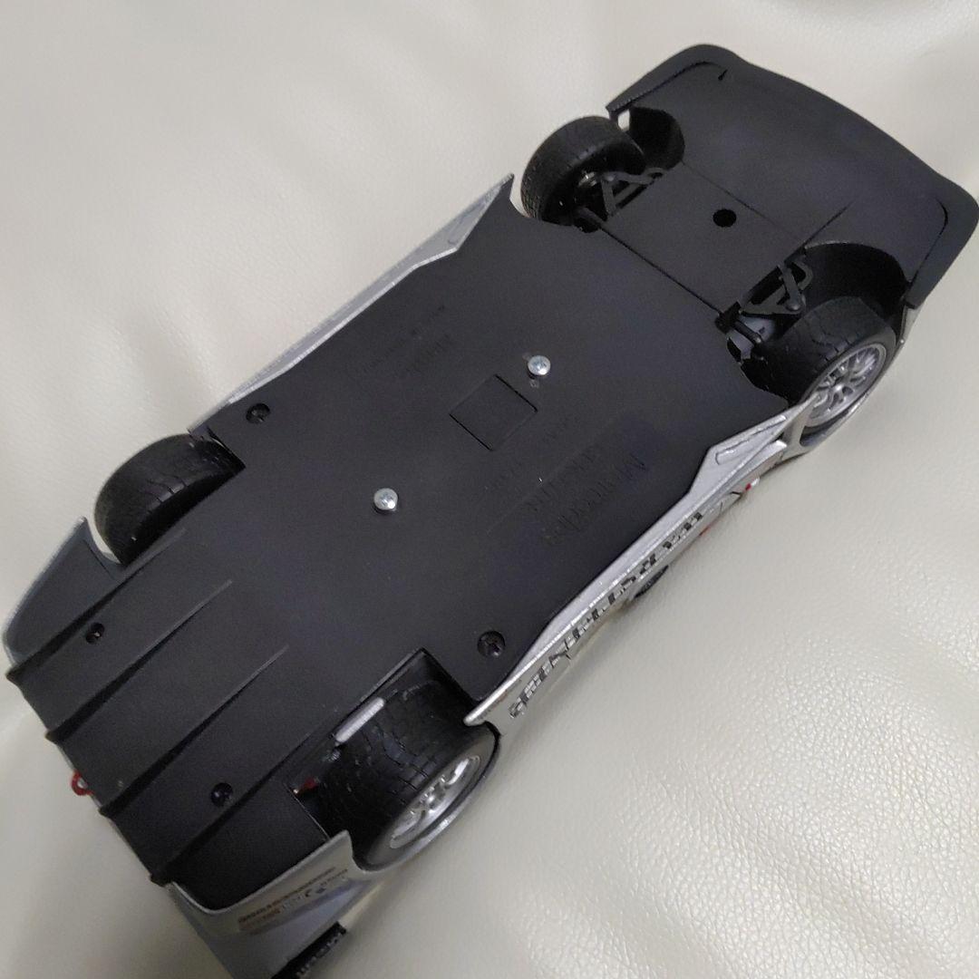 ベンツCLK−GTR 1/18 ミニカー