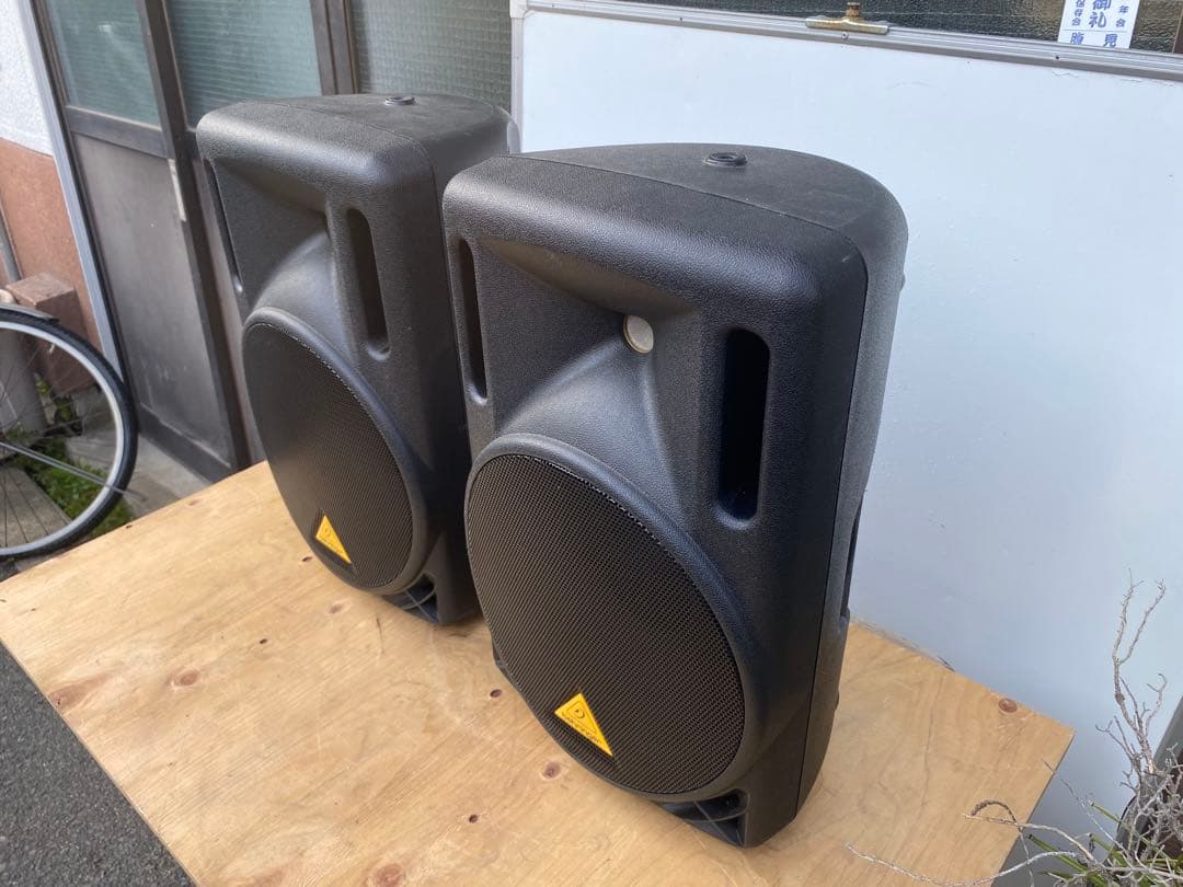 behringer eurolive b210d パワード　スピーカー　中古品