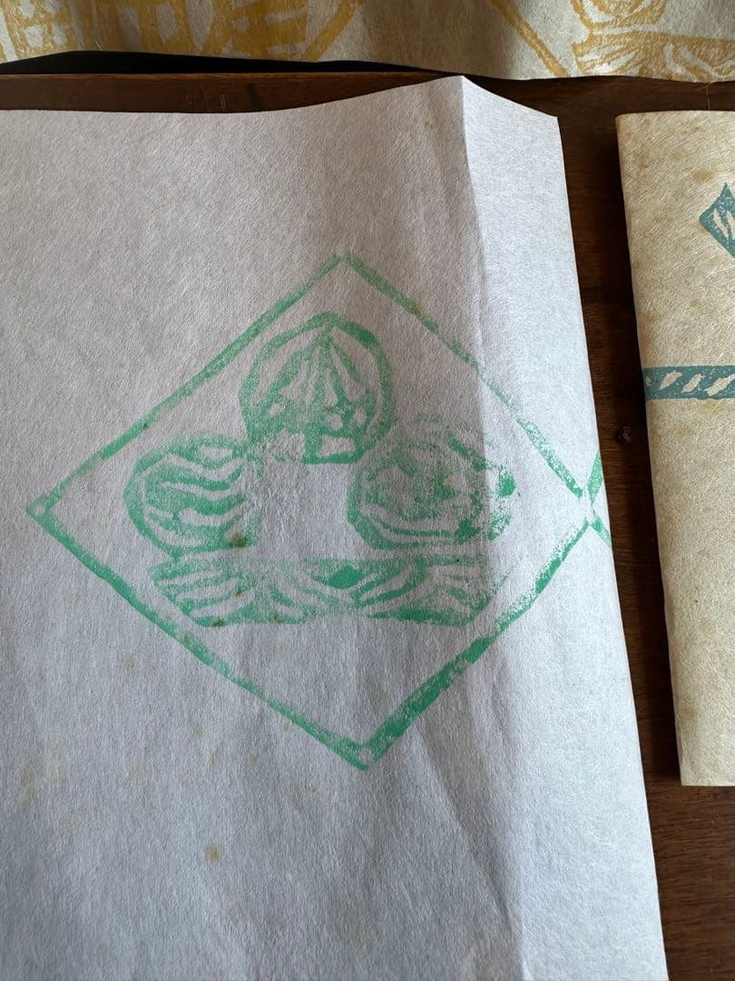 渡辺俊明　油彩画　フクロウ　梟　ミミズク　木兎　木版画包装紙　画虫居パンフレット