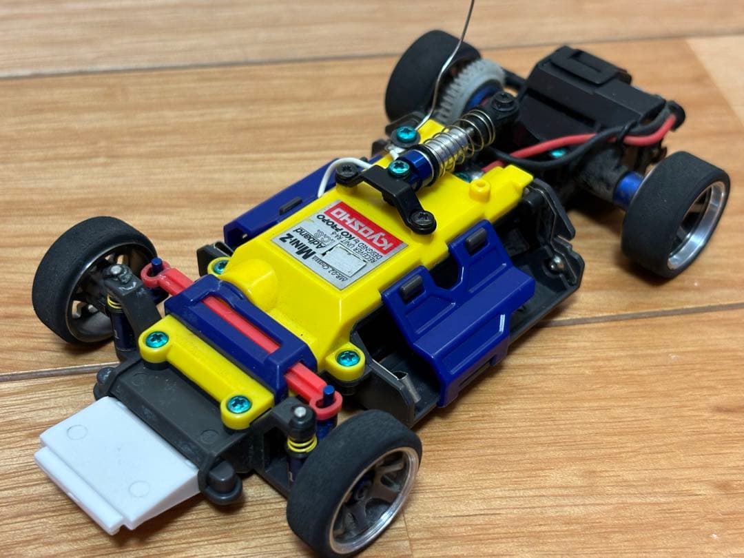 ミニッツ TAKATA 童夢 NSX & KOプロポ EX-10 HELIOS