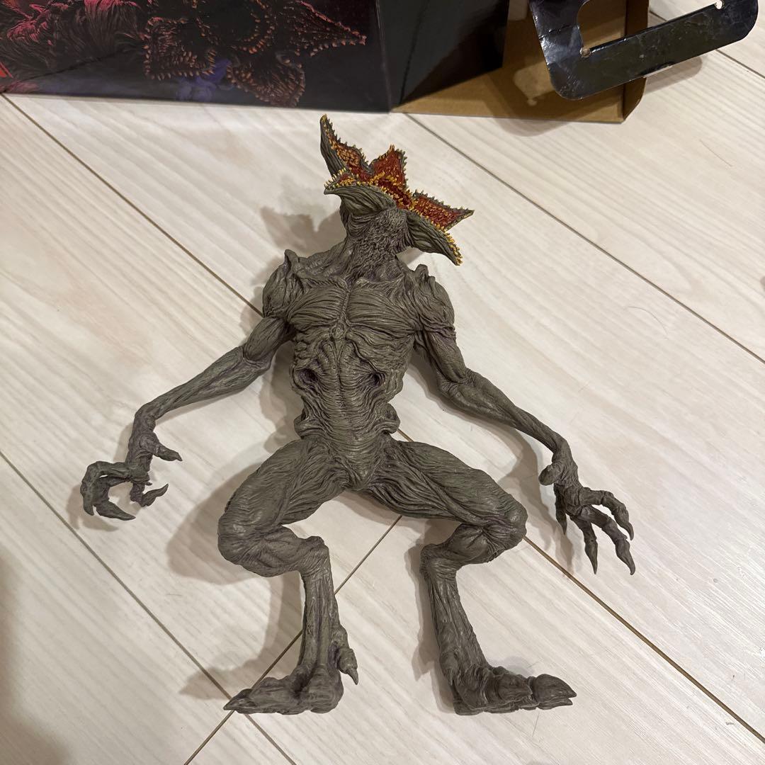 ストレンジャー・シングス デモゴルゴン A賞