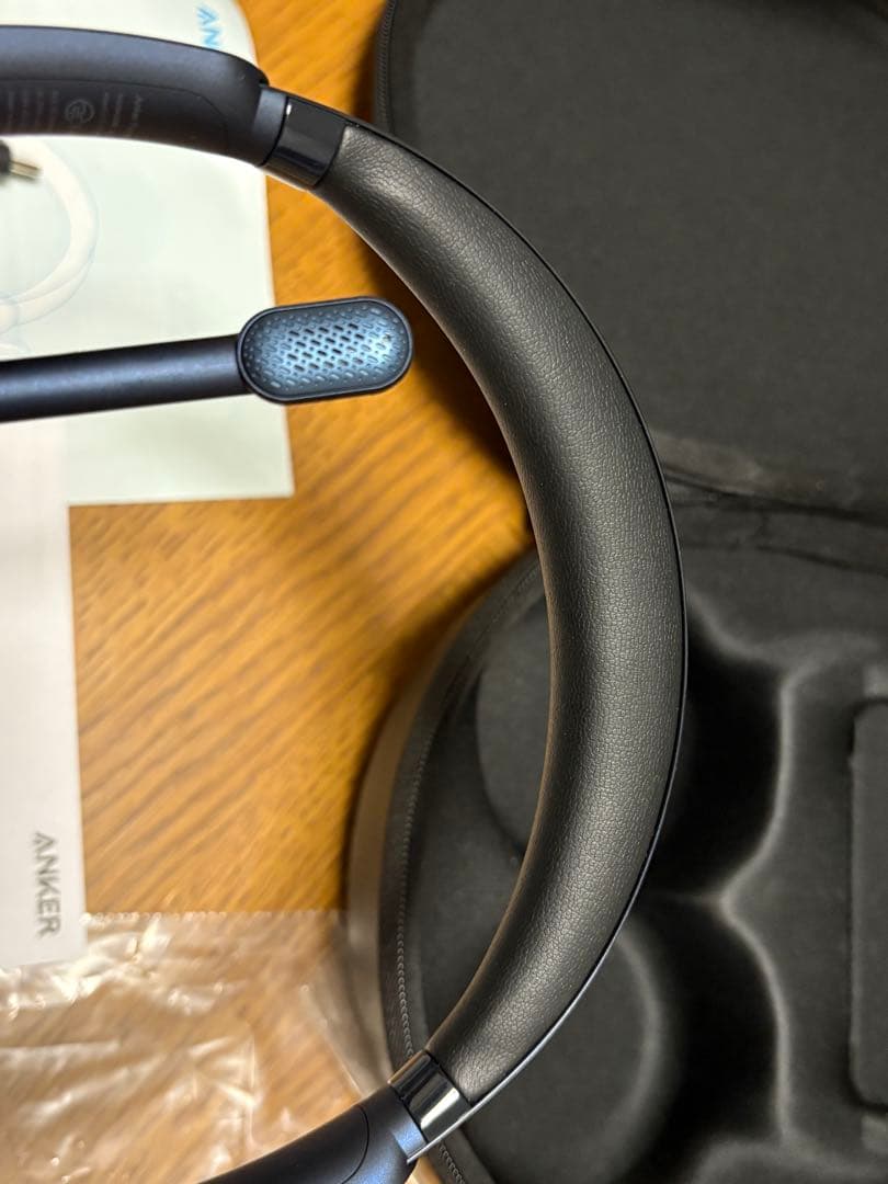 Anker PowerConf H700（ワイヤレスヘッドセット）充電スタンド付