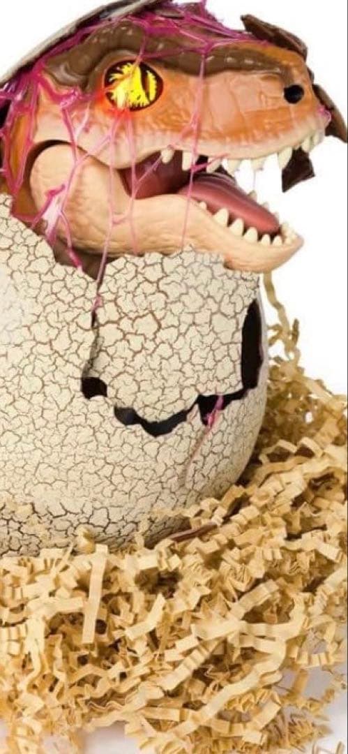 うまれて！ウーモ　ジュラシックワールドT-レックスエッグ　すごろく付き