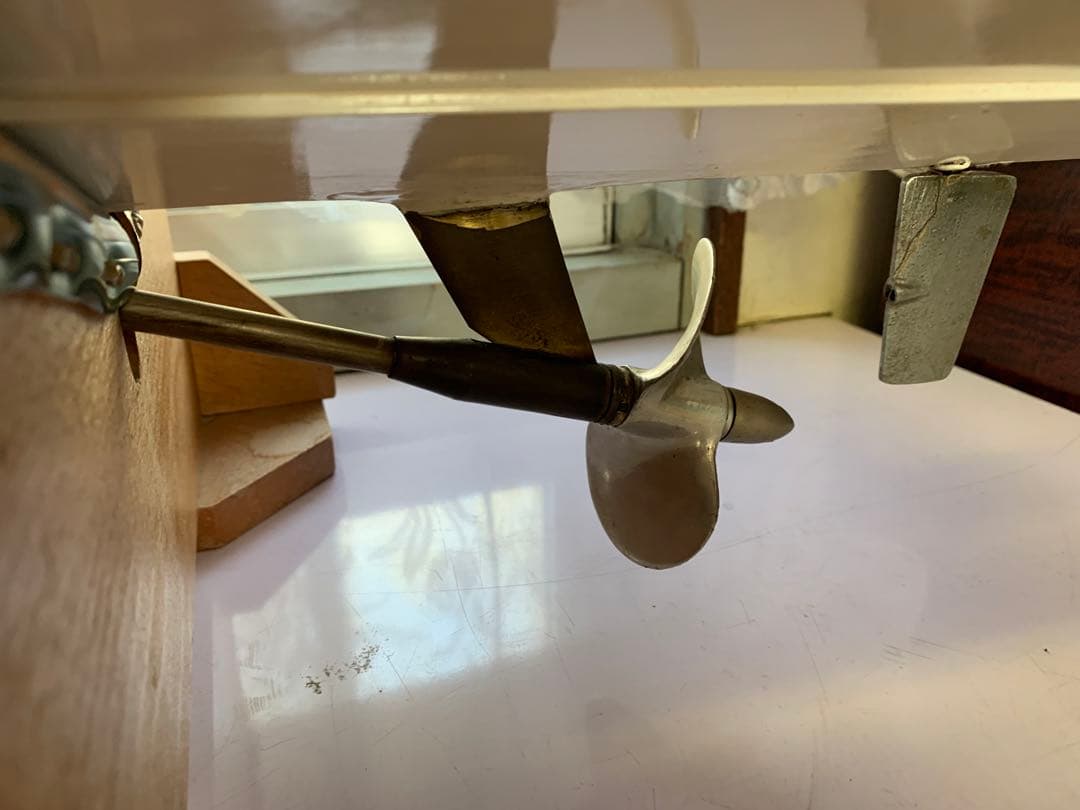 大型スピードボート　引き取り限定