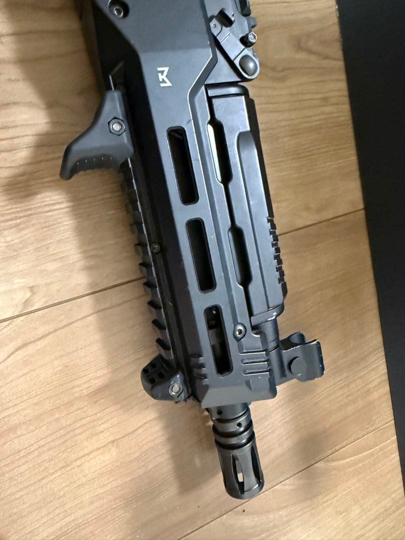 【東京マルイ】次世代電動ガン AK STORM サイト BB弾 ローダーバッテリ