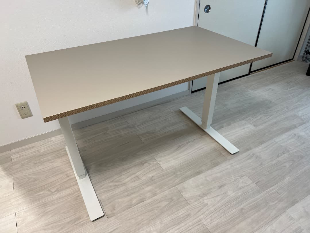 ベージュ合板ハンドル式パソコンデスク「6月6日掲載終了」