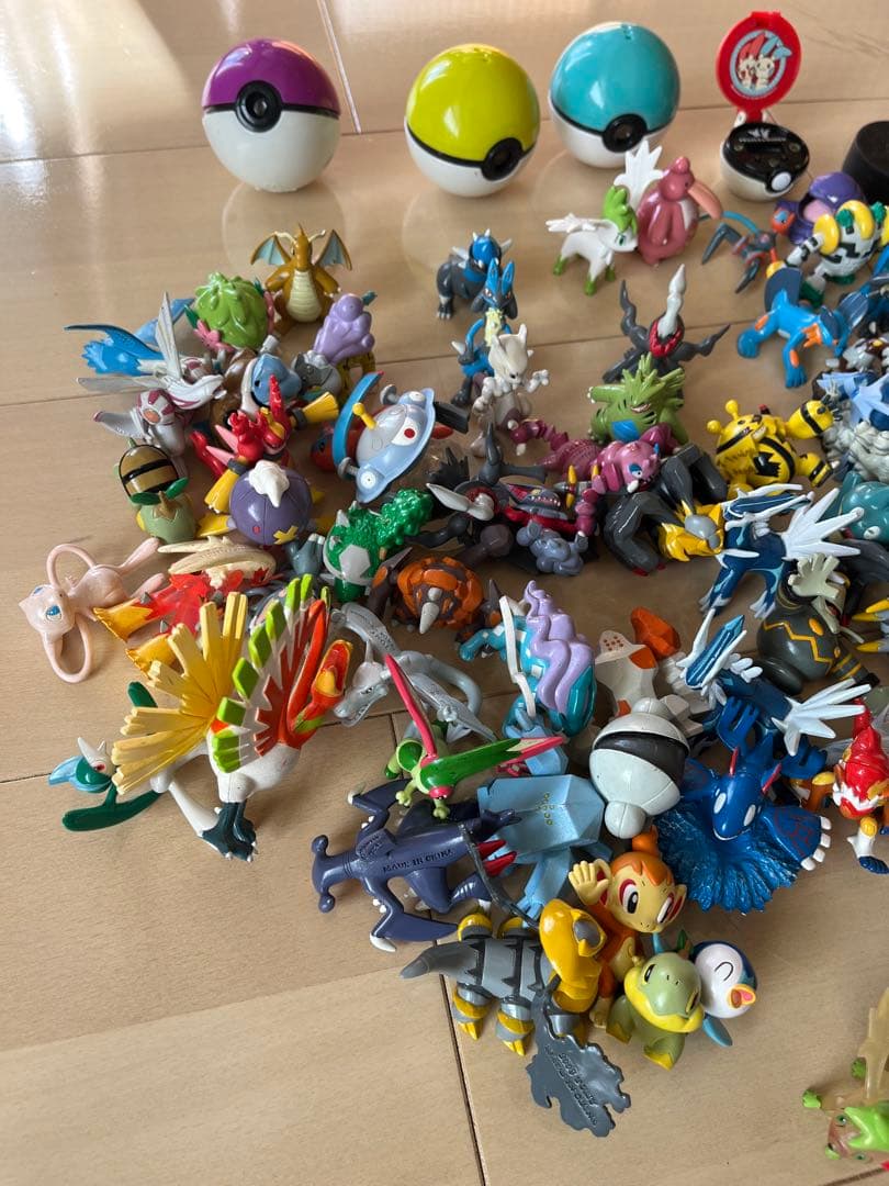 d*9様 ポケモン フィギュア モンコレ まとめ売り約100種