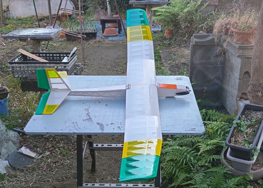 ラジコン飛行機（モーターグライダー）