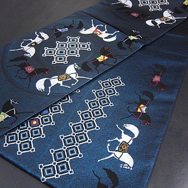 期間限定大幅値下げ！逸品　新品　西陣織高級六通柄袋帯　馬　【綿芯御仕立付】②