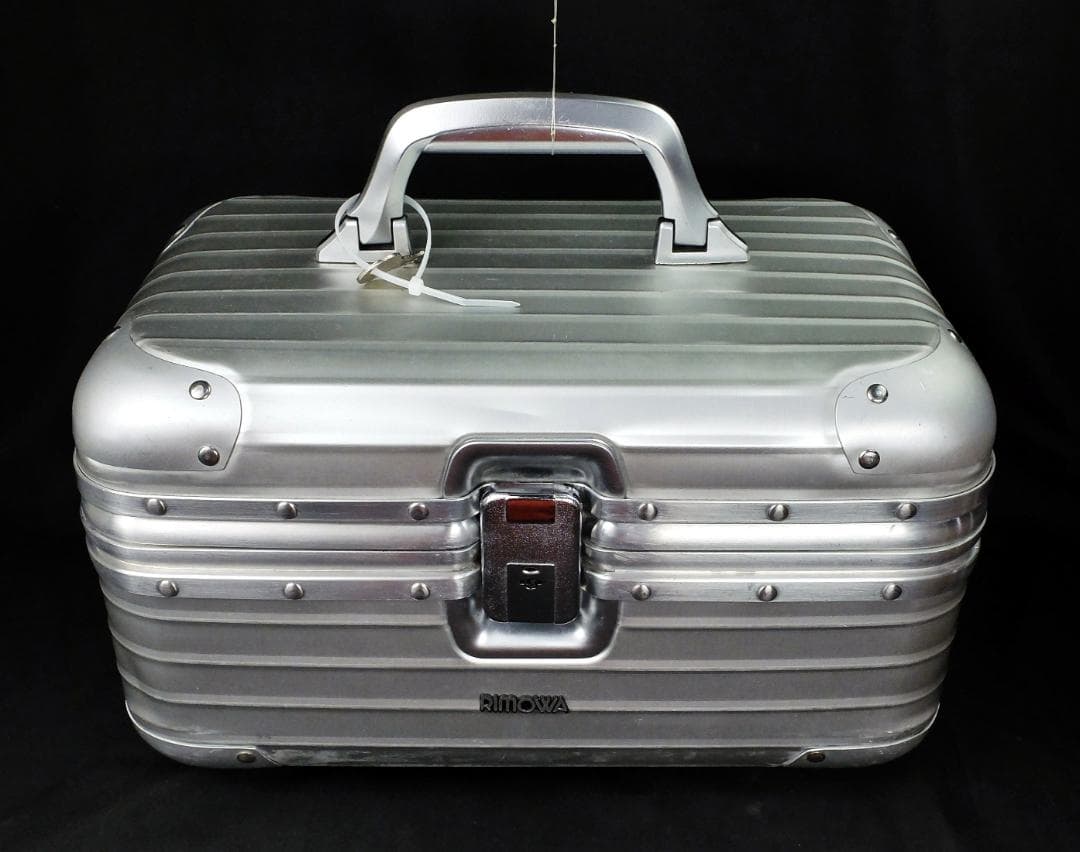 リモワ　982.73 旧盤『TOPAS/トパーズ』ビューティケース 19L 鍵付
