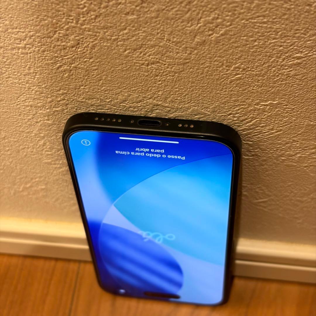 iPhone 15 256GB SIMフリー 【バッテリー容量94%】