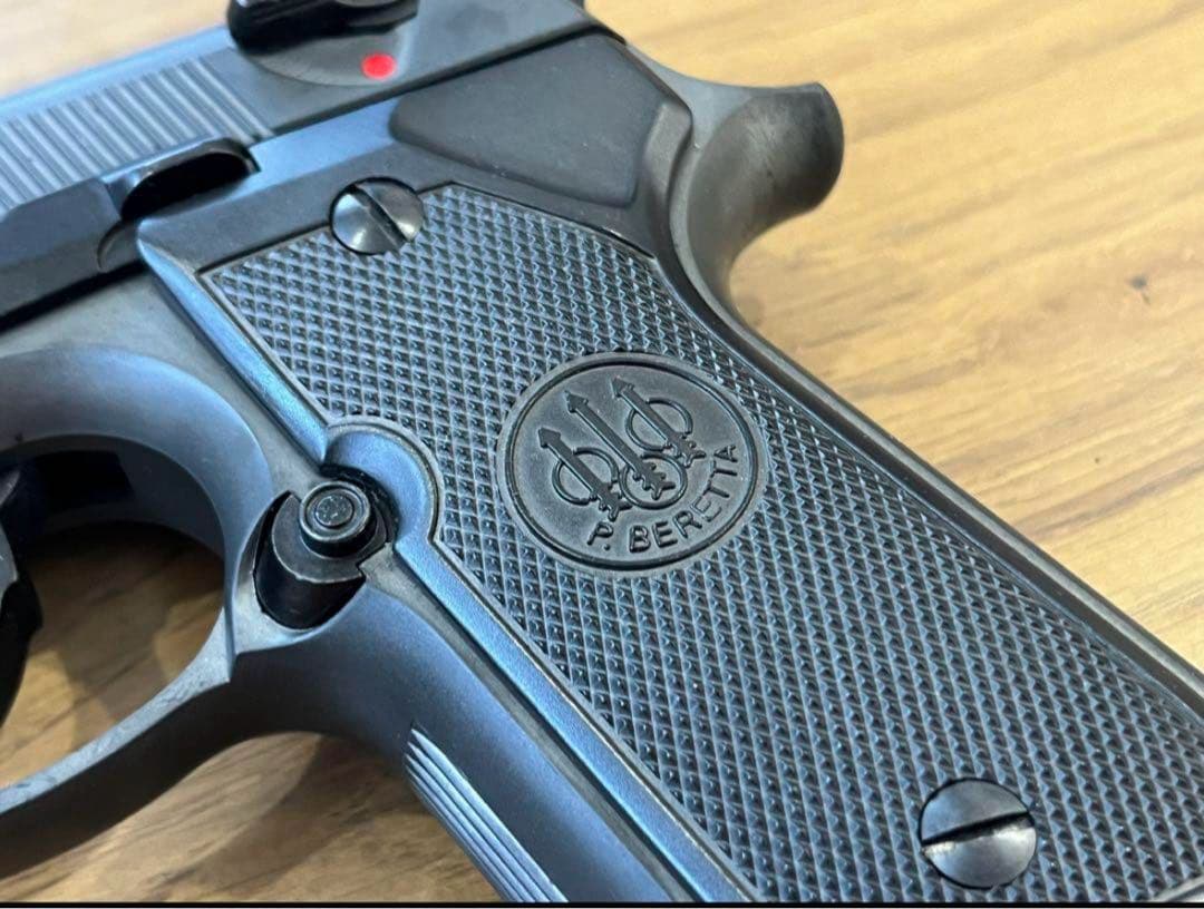 タナカ M92F エボリューション モデルガ ンHW リアル刻印グリップ付