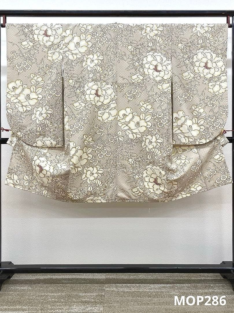 2尺袖 ポリエステル着物 金彩 牡丹 梅 袴用