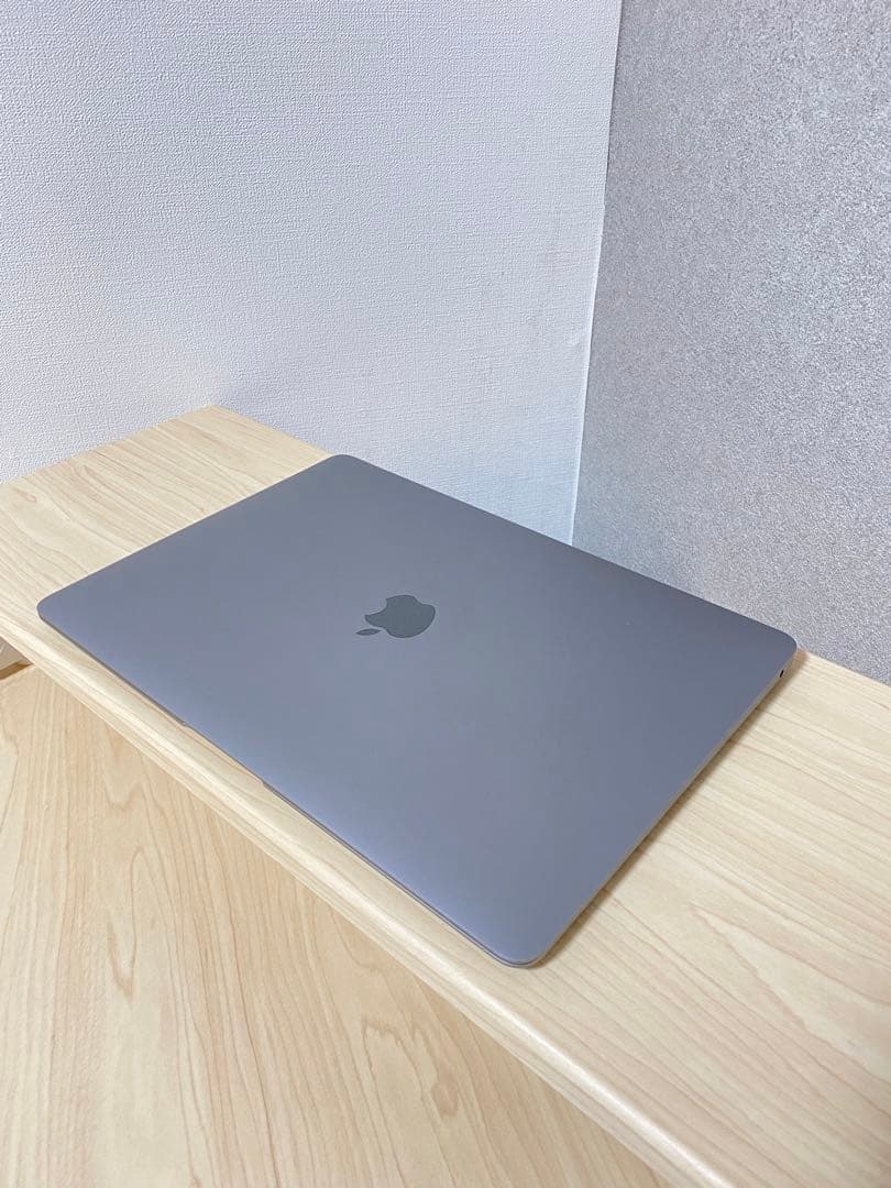 美品 MacBook Air 13インチ 元箱 指紋認証、MS Office
