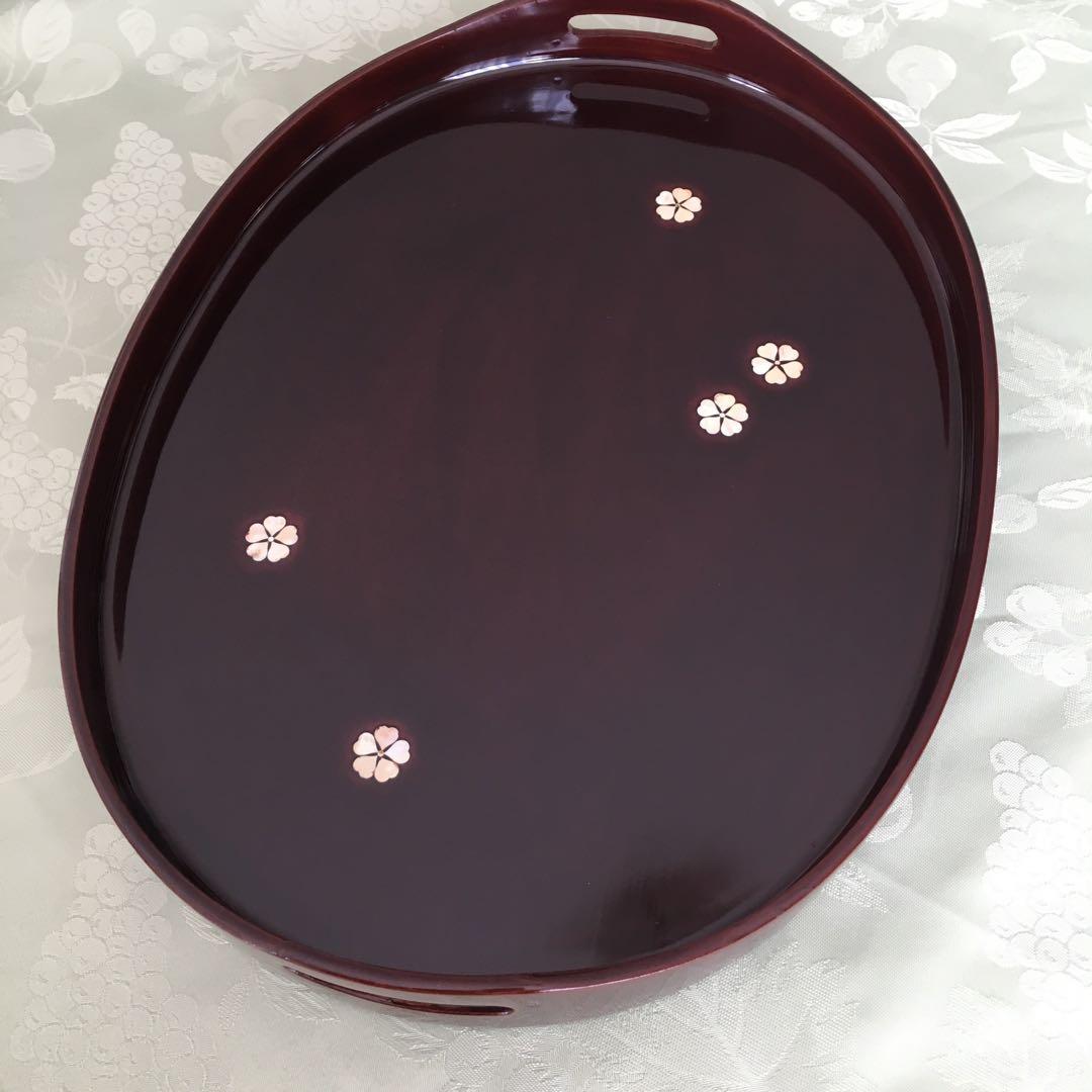 GG様リクエスト　輪島塗り　田村製/螺鈿桜文/ラウンド型手付き盆　ボルドーカラー