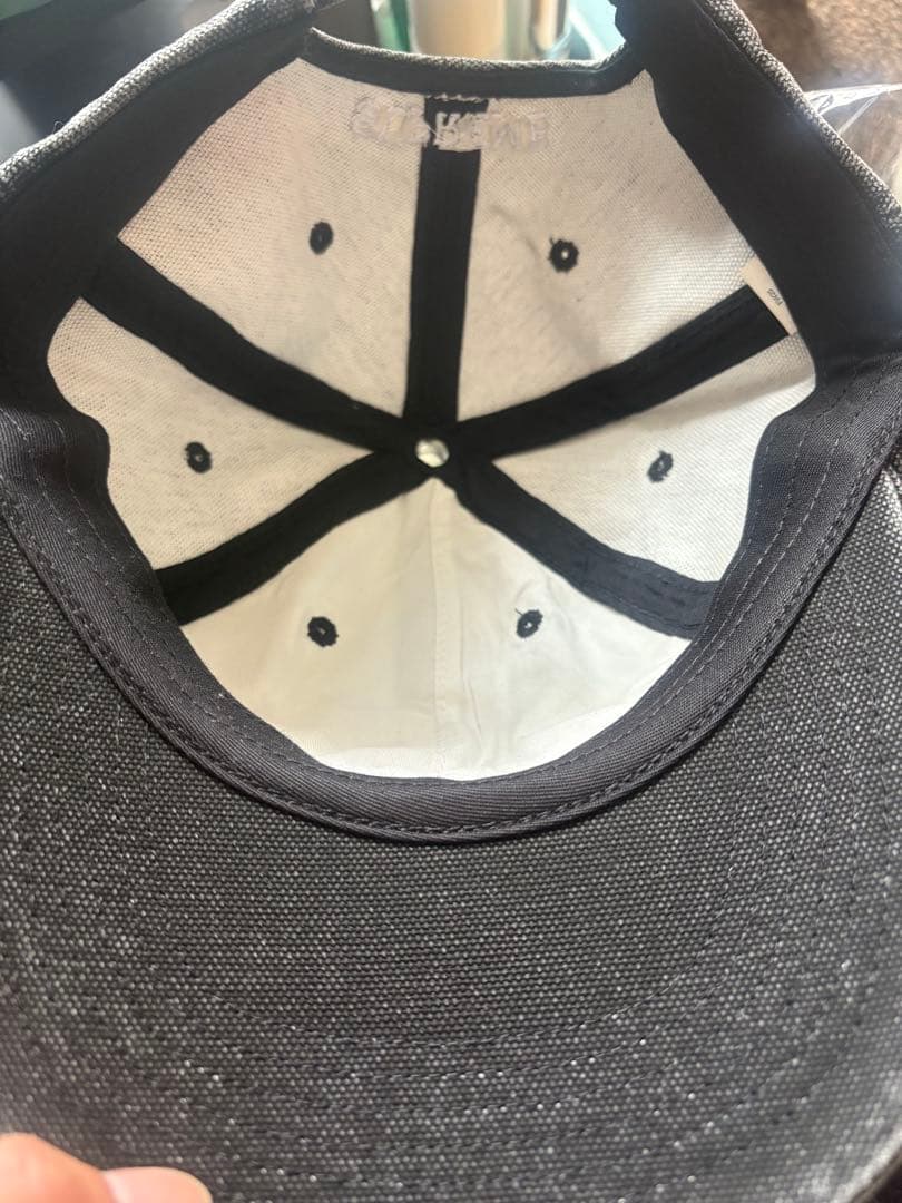 新品Supreme ブラックキャップ Sロゴ刺繍