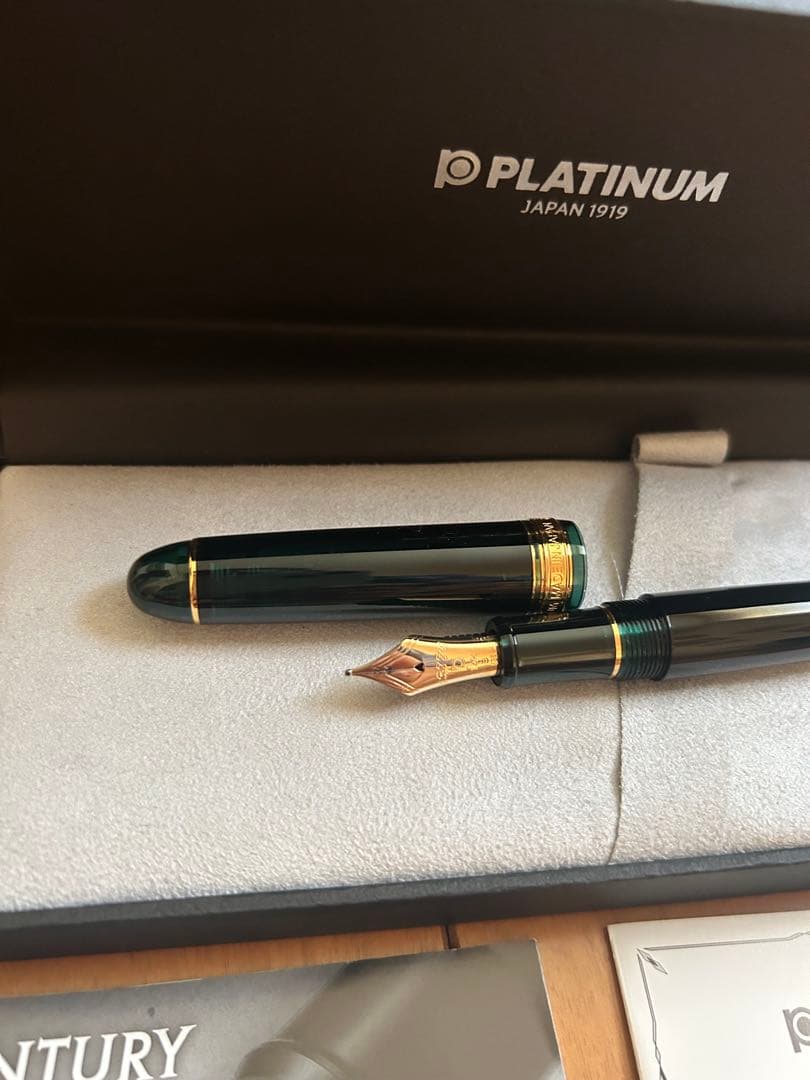 プラチナ万年筆　センチュリー　3776 ローレルグリーン太字