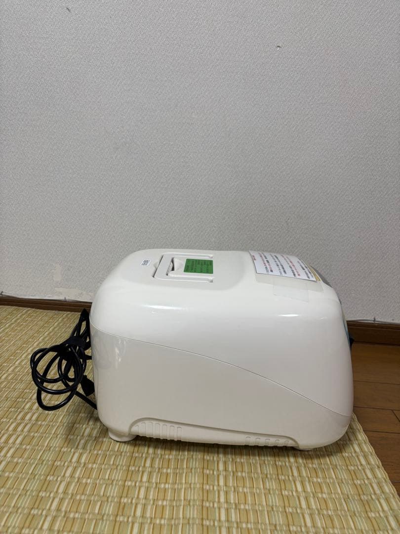 [西日本】ユニコム　酸素濃縮器オキシランドZ-3000 酸素濃度計OX-PLUS
