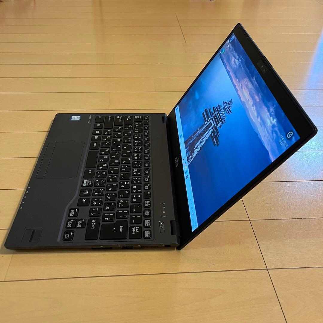 富士通 LIFEBOOK U937/R corei5 8GB SSD128