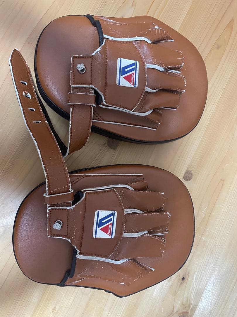 winning ウイニング ボクシング パンチングミット