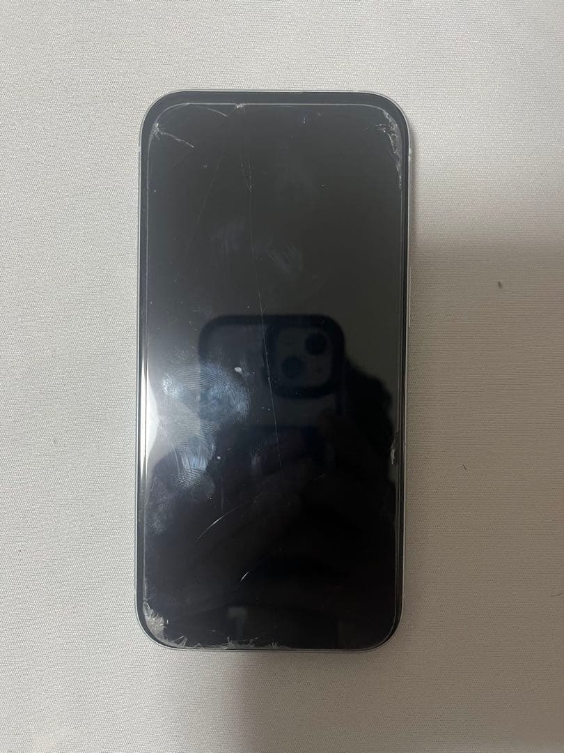 iPhone15 256gb simフリー