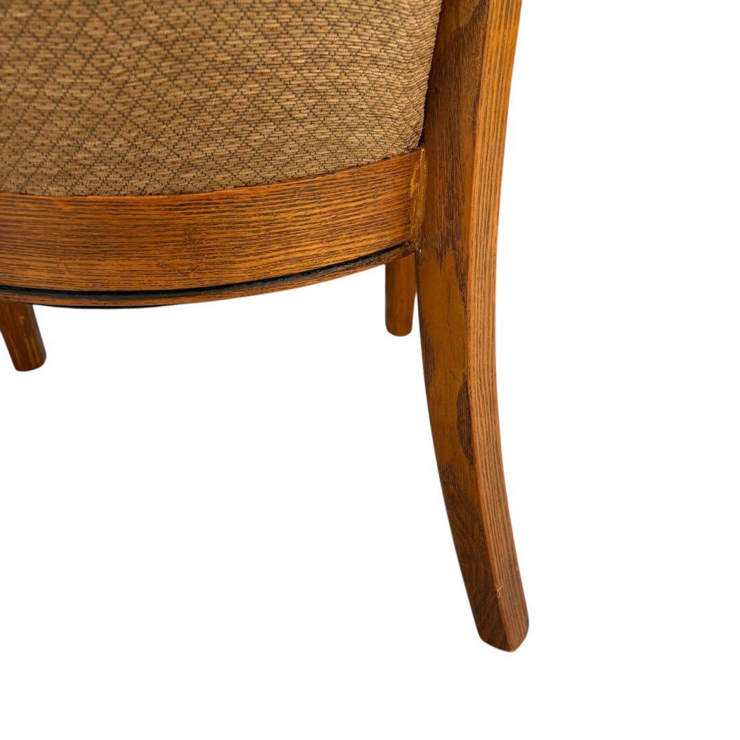 ② アンティーク 椅子 ヴィンテージ インテリア 木製チェア　スタッズ　ベージュ